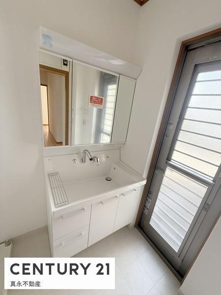 ���ʑ�E���ʏ� -