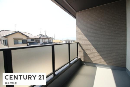 �o���R�j�[ -