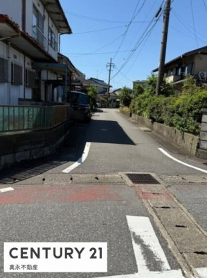 �O�ʓ��H�܂ތ��n�ʐ^ -