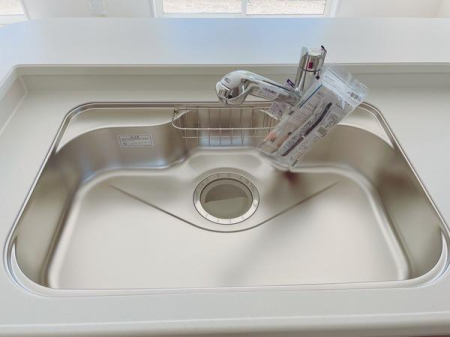 ���d�l�ʐ^(�L�b�`���j ���≘�ꂪ�t���ɂ����S�ʃG���{�X���H�V���N�B���͂˂̉���H�킪�����鉹��啝�Ɍy������É��d�l�ł��B