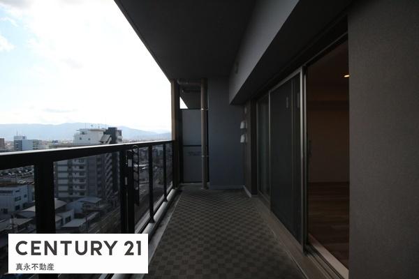 �o���R�j�[ -