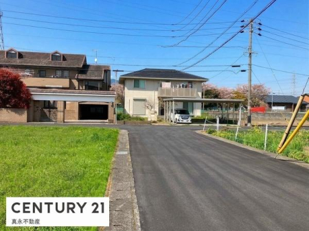 �O�ʓ��H�܂ތ��n�ʐ^ -