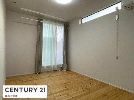 �m�� -