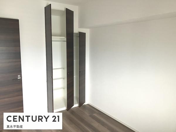 �m�� -