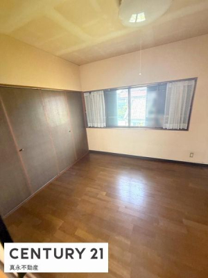 �m�� -