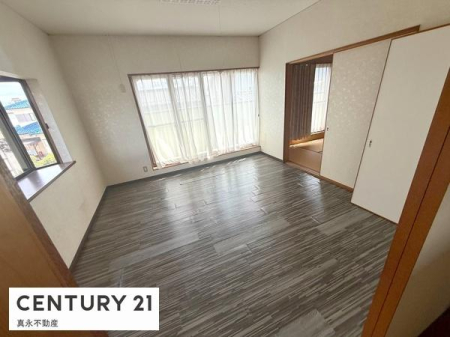 �m�� -