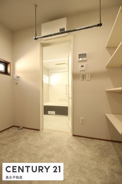���ʑ�E���ʏ� -