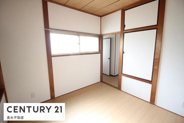 �m�� -